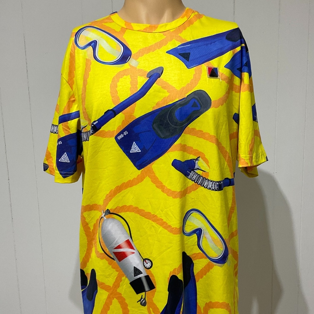 Black Pyramid shirt men L Large all over print scuba diving streetwear Y2K